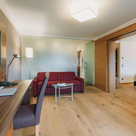 Rosenalp - Gesundheitsresort & 4*