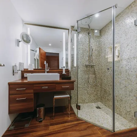 Ξενοδοχείο Rosenalp - Gesundheitsresort & 4*