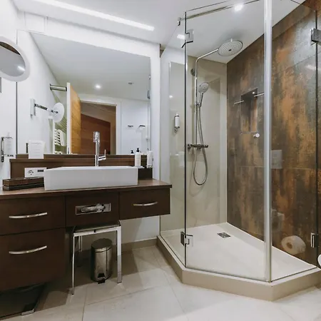 Ξενοδοχείο Rosenalp - Gesundheitsresort & 4*