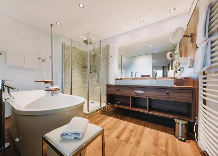 Hotel Rosenalp - Gesundheitsresort & 4*