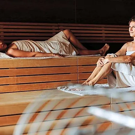 Rosenalp - Gesundheitsresort & فندق